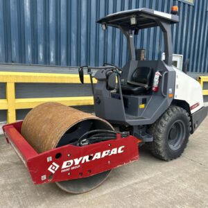 DYNAPAC CA1300D