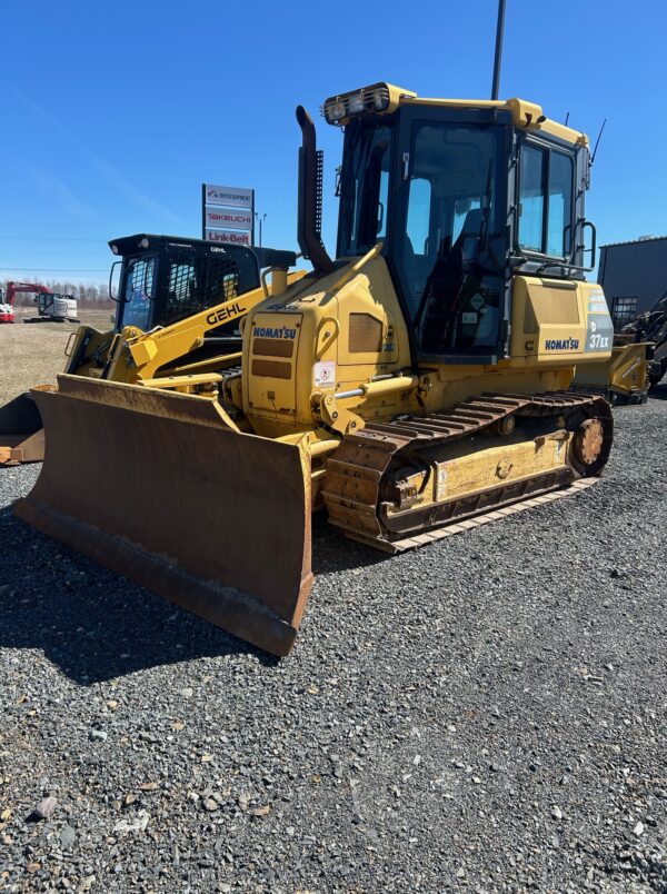 KOMATSU D37EX - Image 3