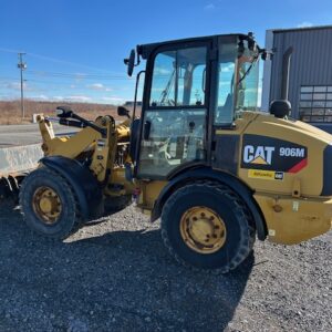 CATERPILLAR 906M
