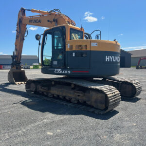 HYUNDAI 235LC-9